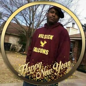 Meet your Posher, Emanuel